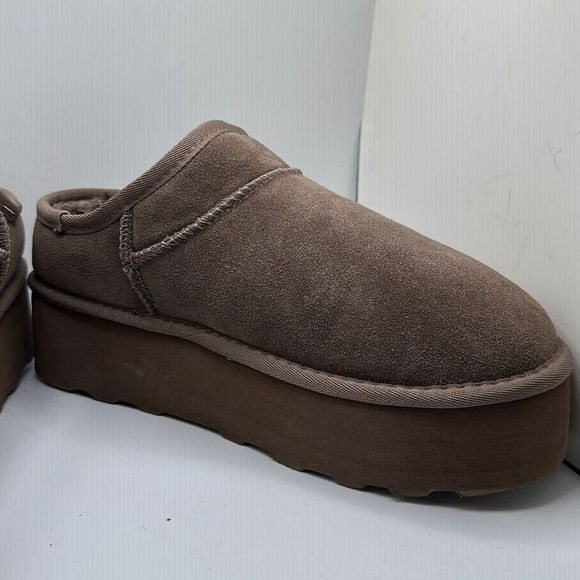 CUSHIONAIRE Women's Genuine Suede Cozy Mule Platform +Memory Foam 11 TAUPE - Picture 6 of 7